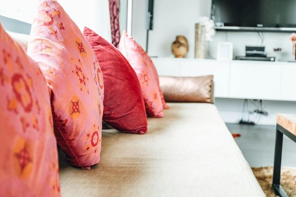 Mastering stress management: tips for a smooth uk house move